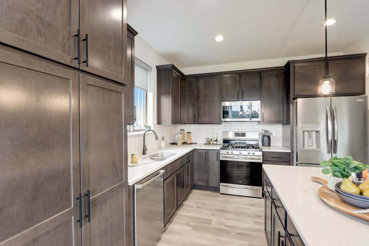 This photo is for illustration purposes only and does not necessarily represent the available features and finishes on a specific RediHome.