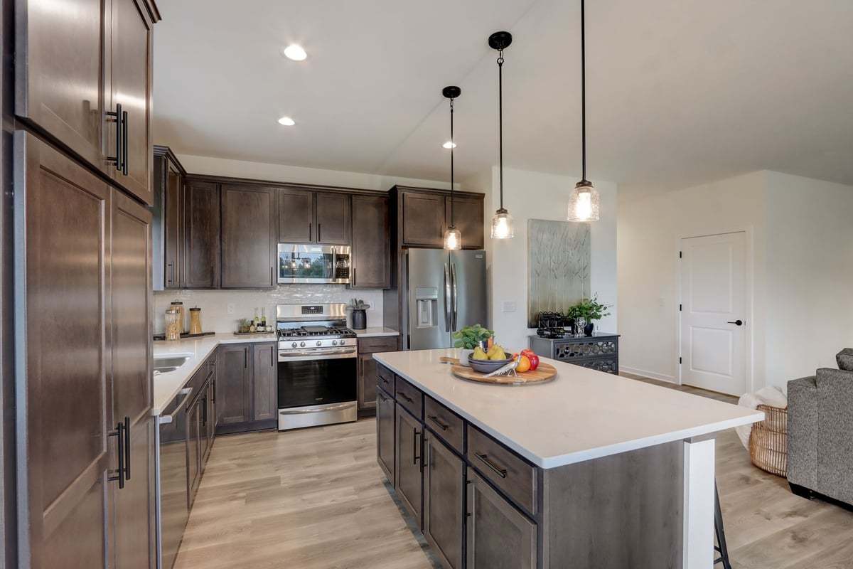 This photo is for illustration purposes only and does not necessarily represent the available features and finishes on a specific RediHome.