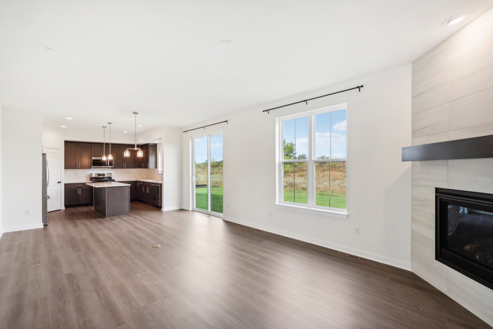 This photo is for illustration purposes only and does not necessarily represent the features and finishes of a specific RediHome.