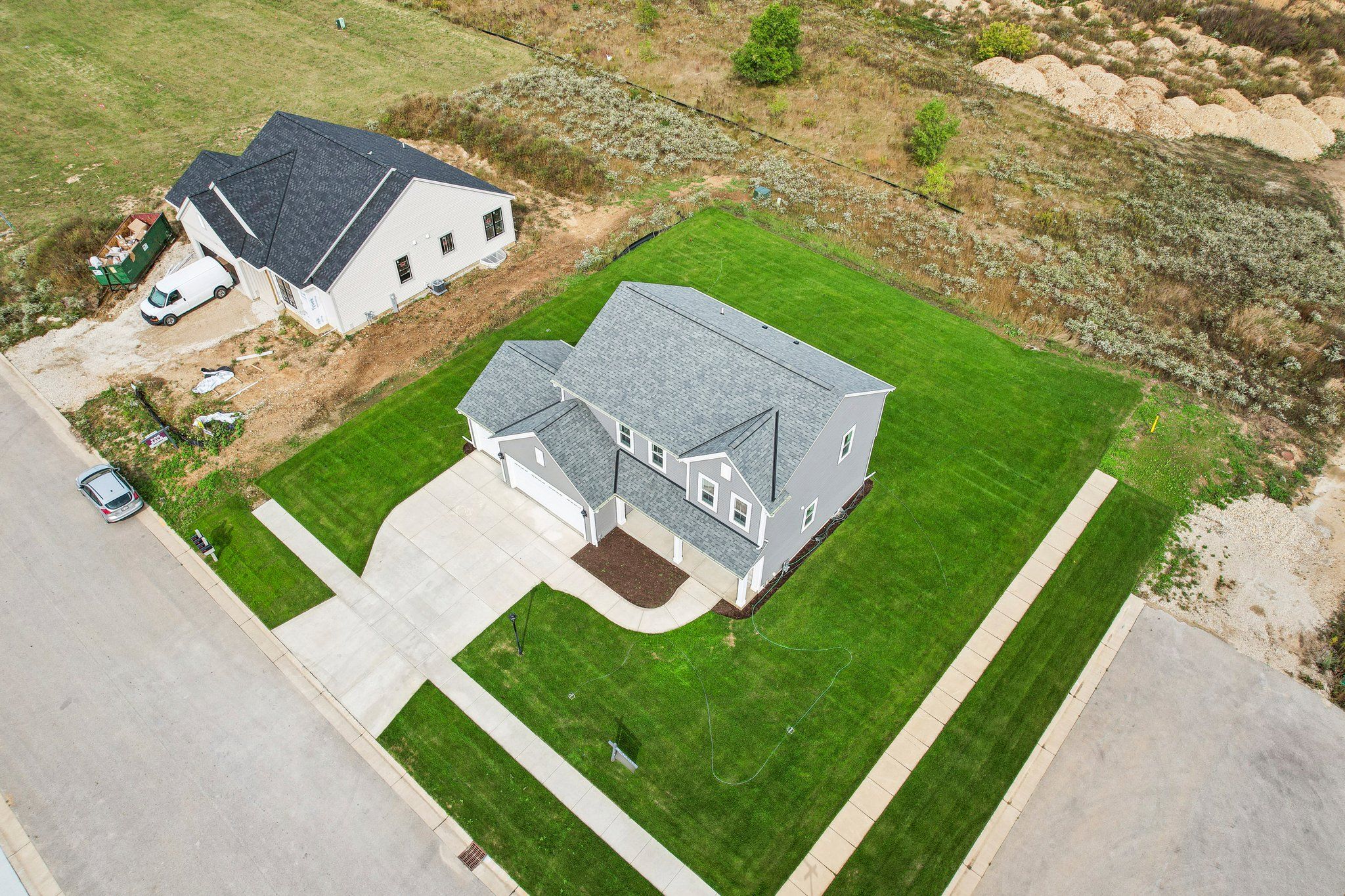 This photo is for illustration purposes only and does not necessarily represent the features and finishes of a specific RediHome.