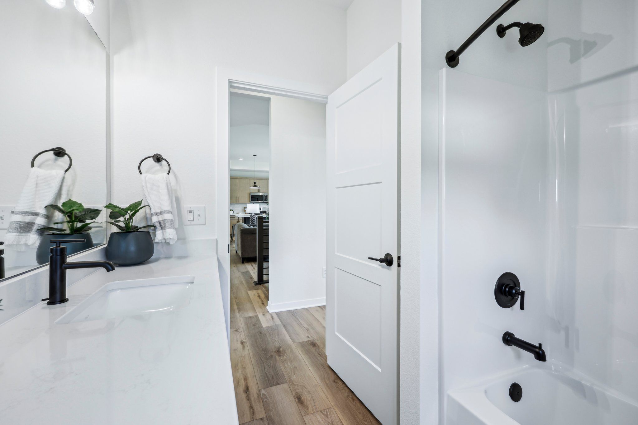 This photo is for illustration purposes only and does not necessarily represent the features and finishes of a specific RediHome.
