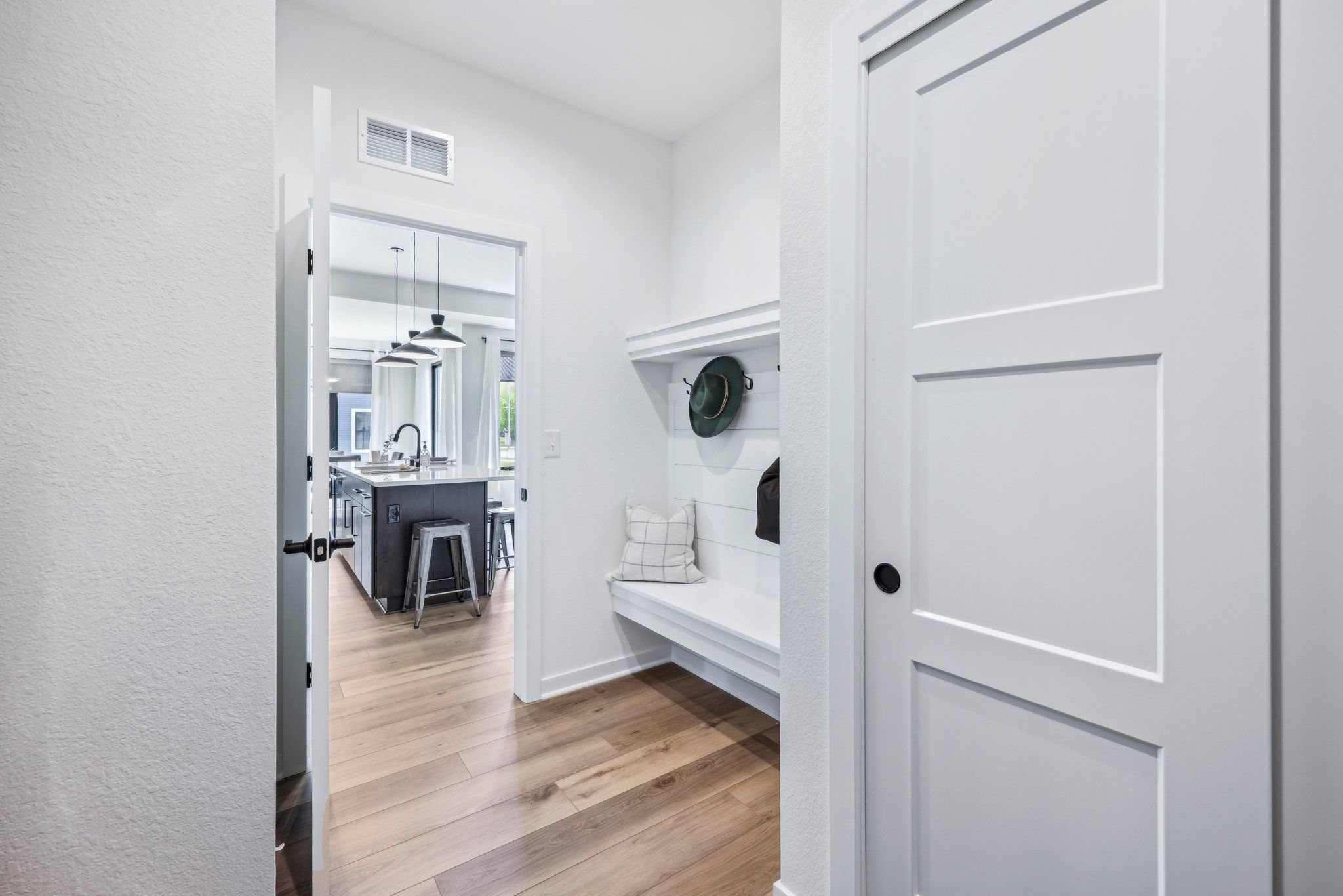 This photo is for illustration purposes only and does not necessarily represent the features and finishes of a specific RediHome.