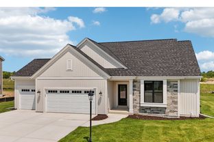 The Lauren, Plan 1670 - Lake Bluff: East Troy, Wisconsin - Bielinski Homes, Inc.