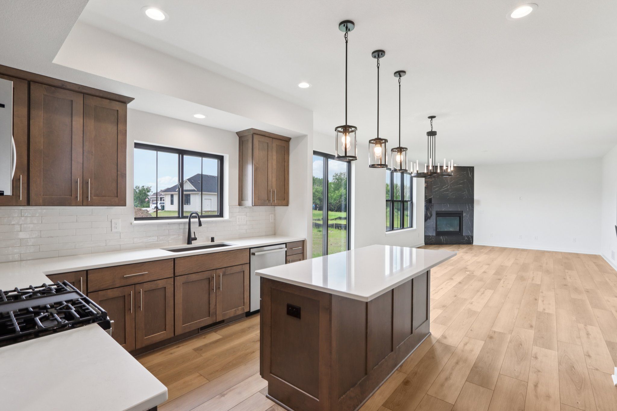 This photo is for illustration purposes only and does not necessarily represent the features and finishes of a specific RediHome.