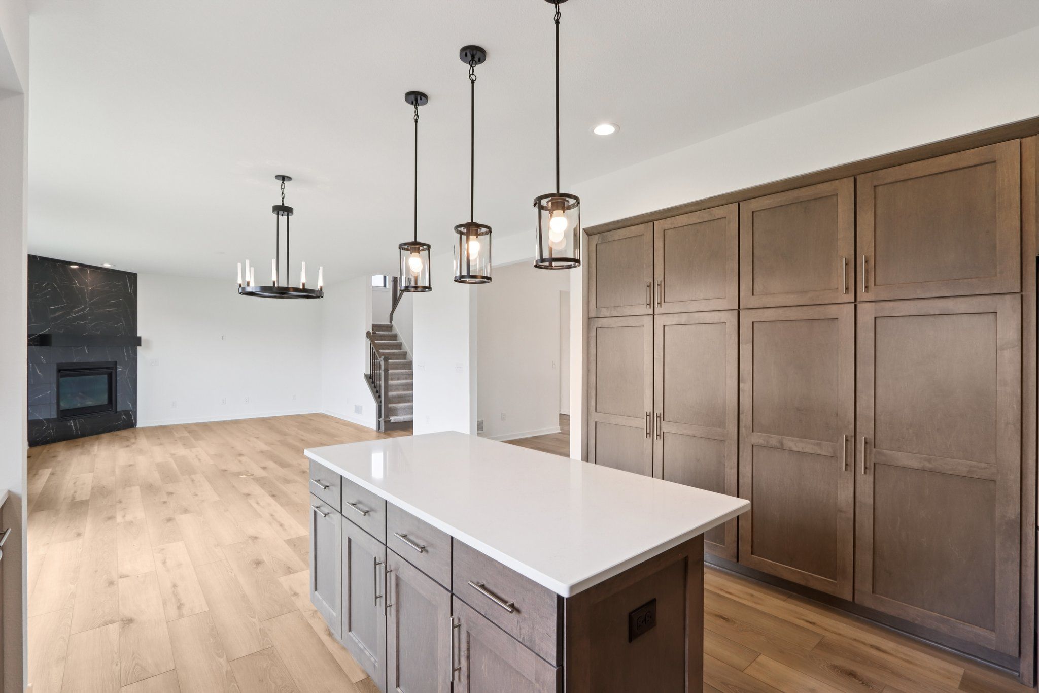 This photo is for illustration purposes only and does not necessarily represent the features and finishes of a specific RediHome.