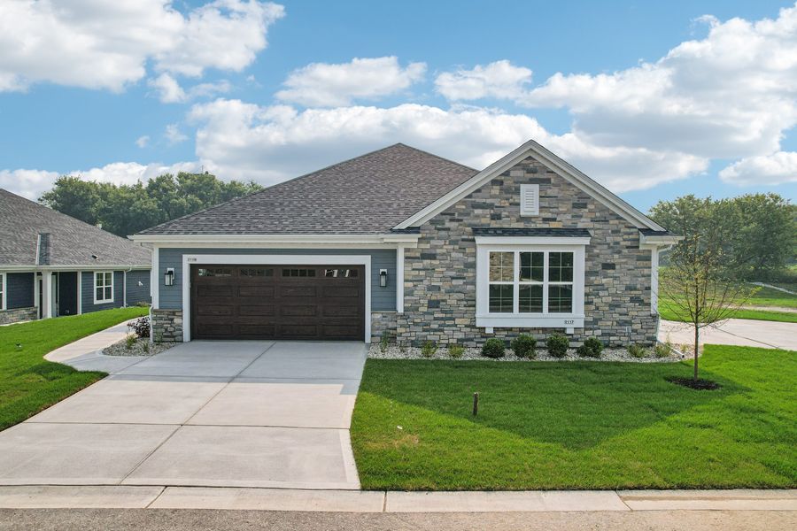 2117 Bluestem Drive (The Adalyn, Plan 1600)