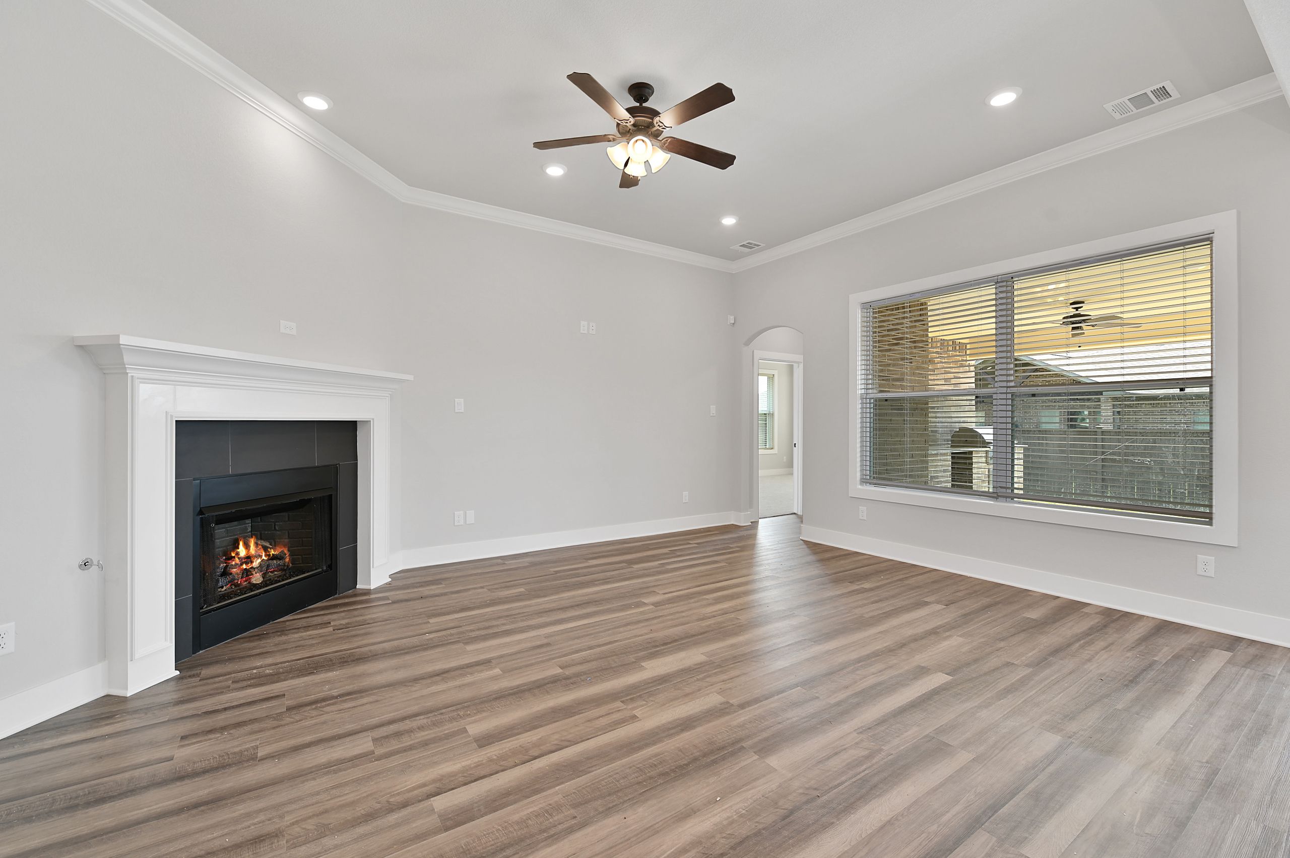 Living Concept 1 (Fireplace Not Standard)
