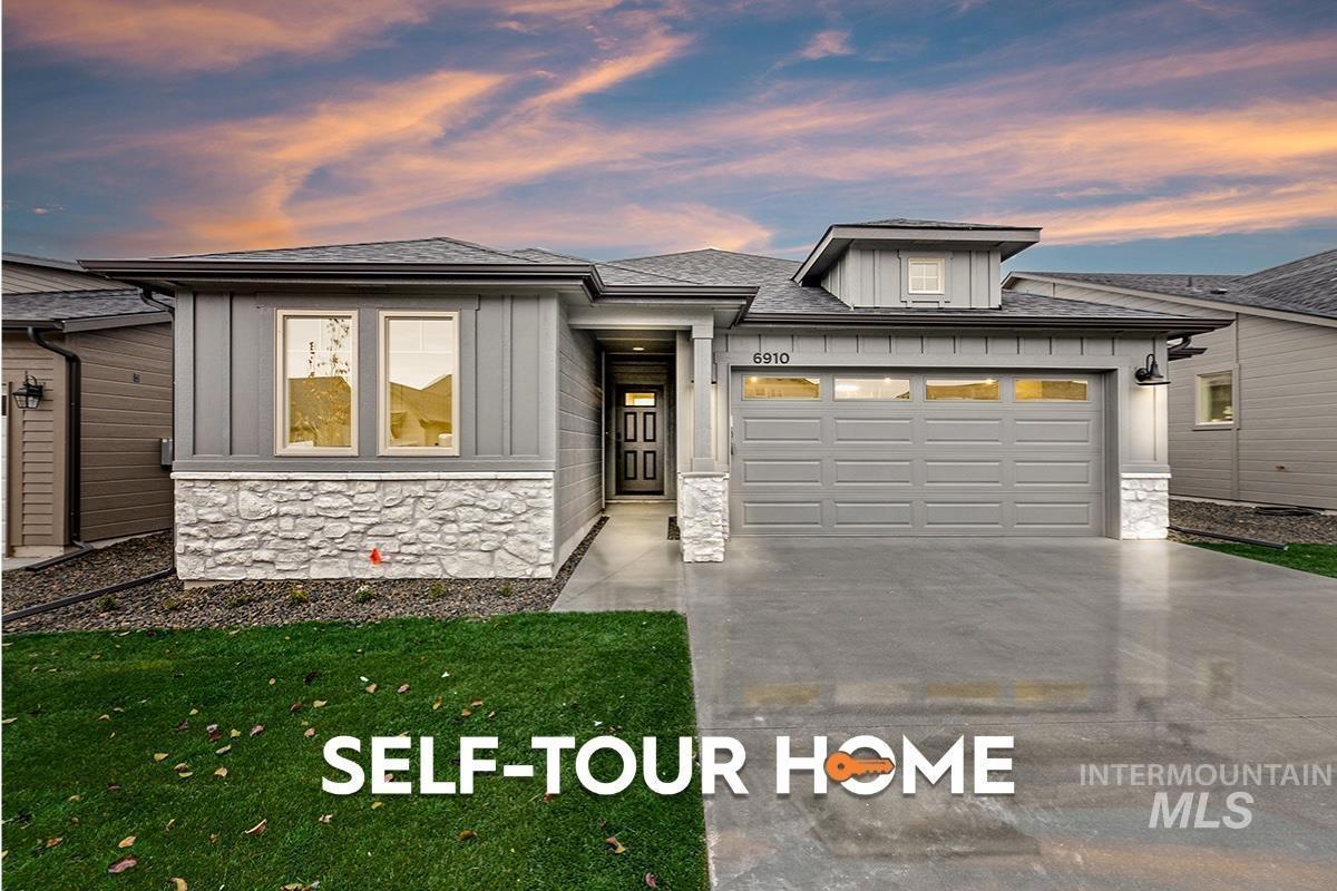 7061 S Skybreak Lane (The Havasu + Shop)