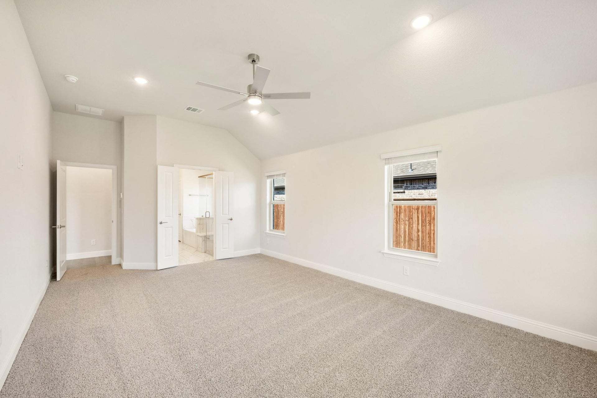 3039 Duck Heights Avenue (Jasmine)