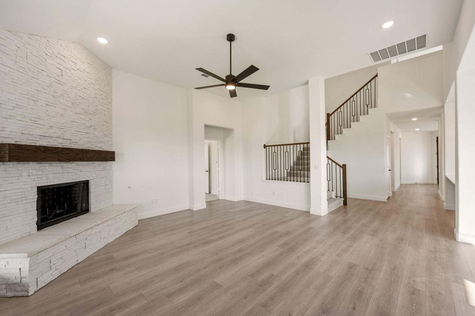 2001 Amber Gate Drive (Magnolia II)