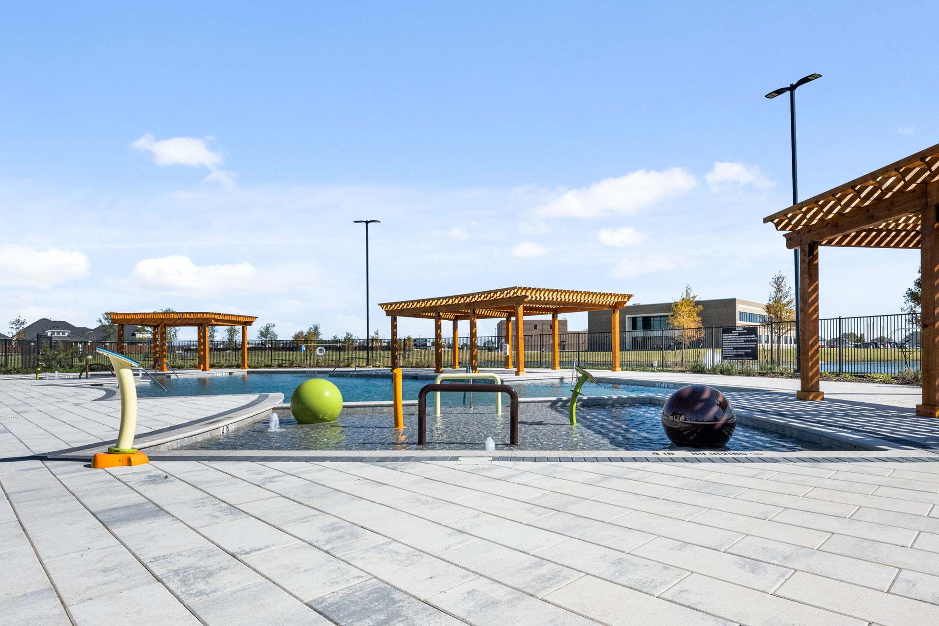 Splash Pool