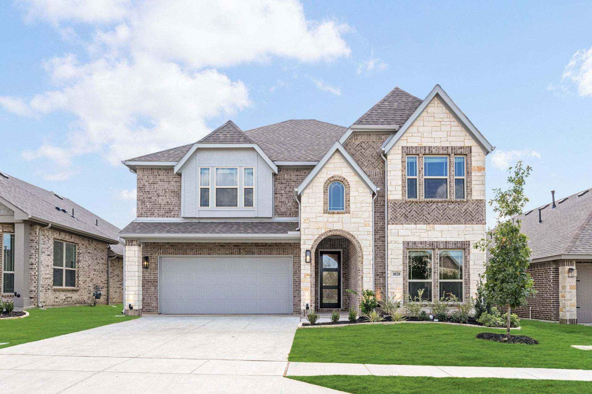 1028 Snowy Owl Drive