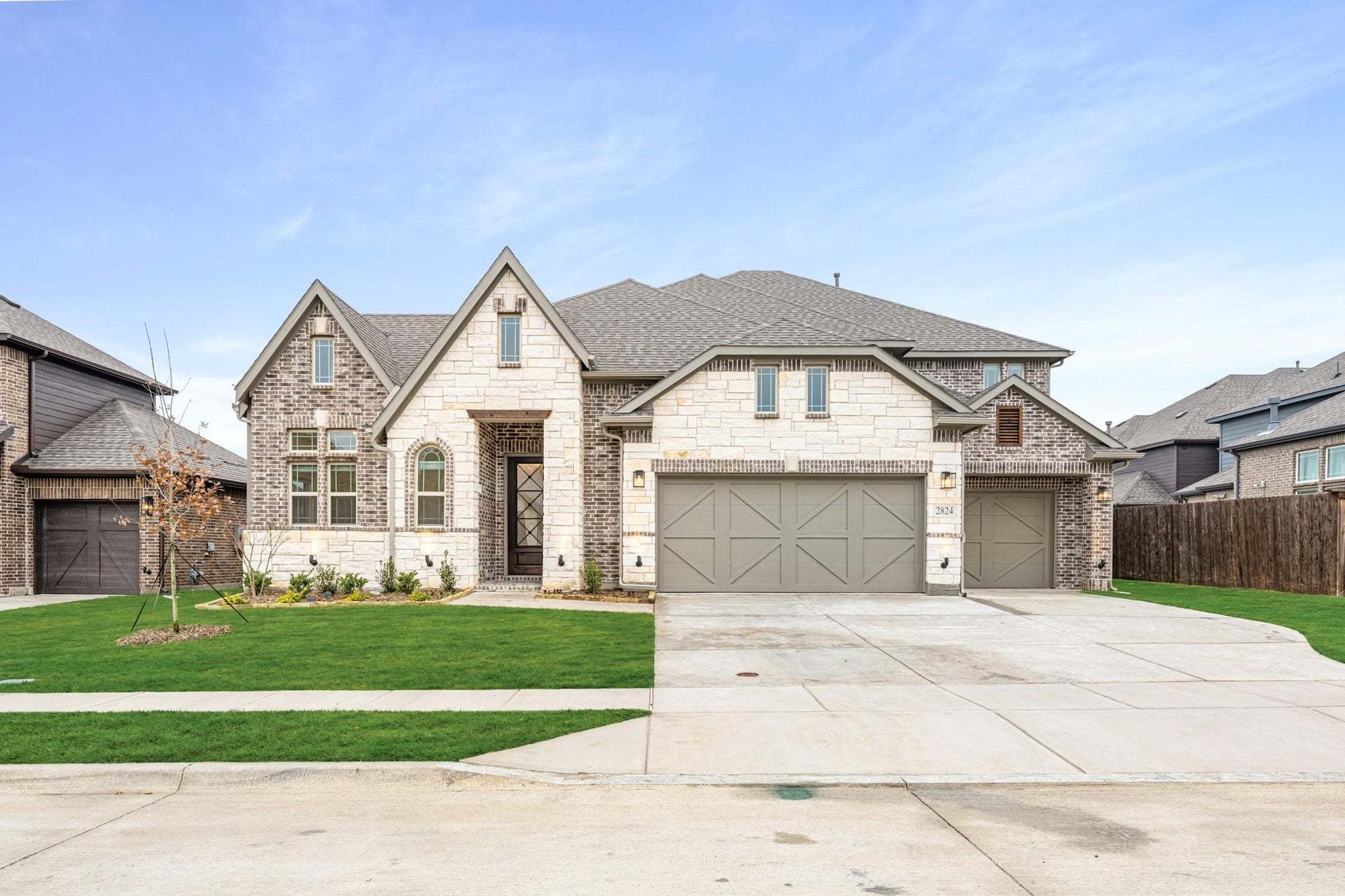 2824 Spring Valley Way