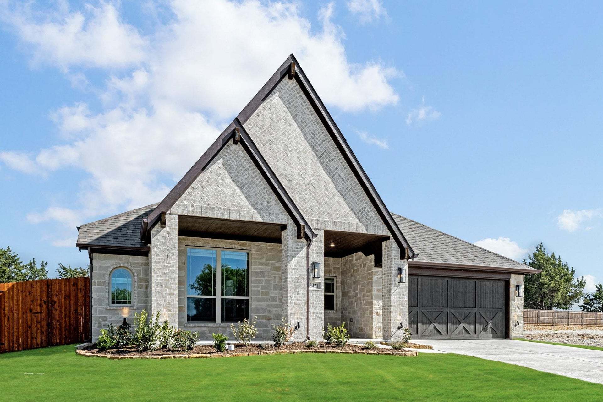 3421 Nightingale Lane (Carolina)