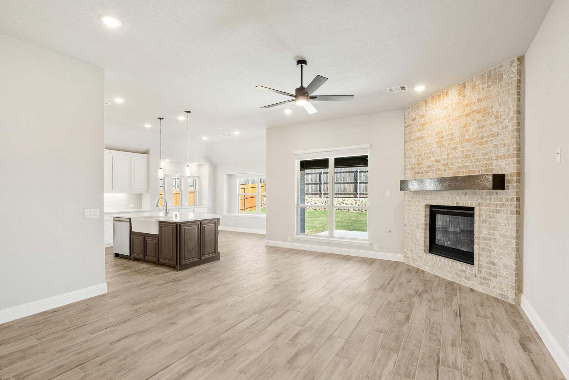 3421 Nightingale Lane (Carolina)