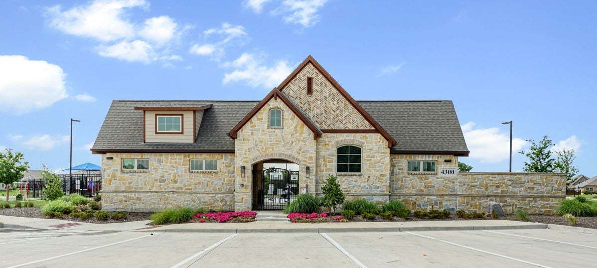 Pool House