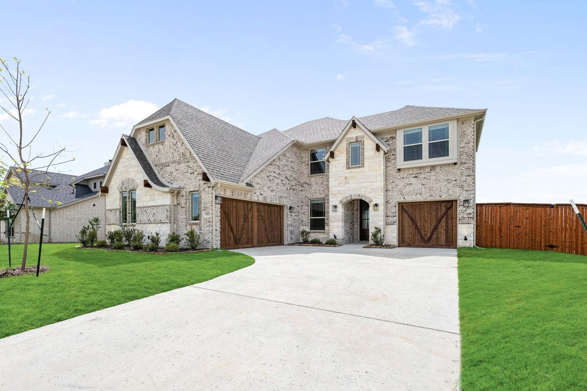 5422 Rutherford Drive