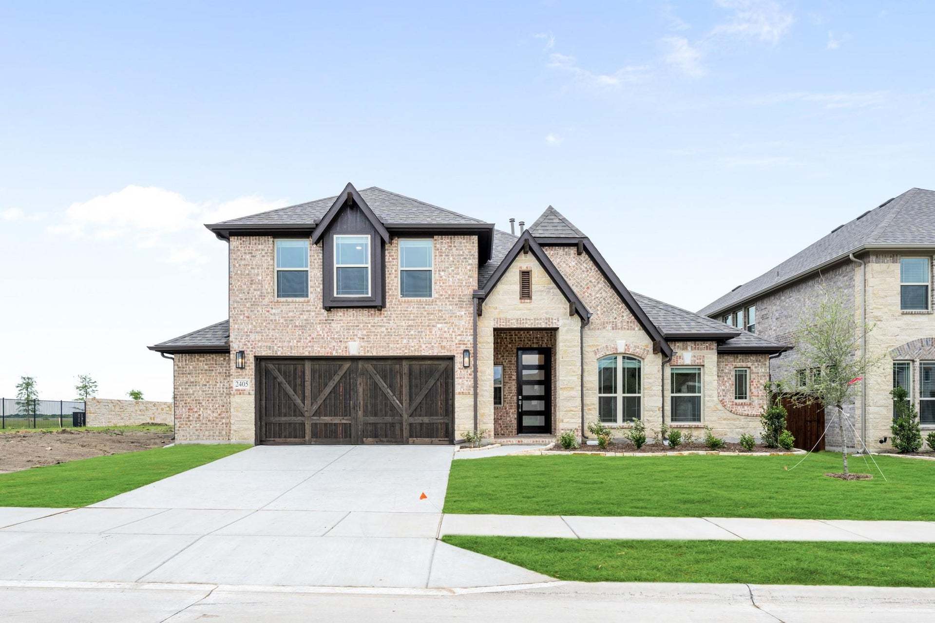 2405 Drummond Street