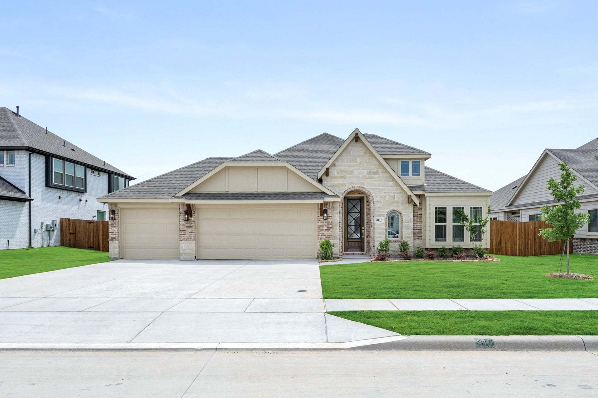 905 Willowbanks Drive (Cypress II)