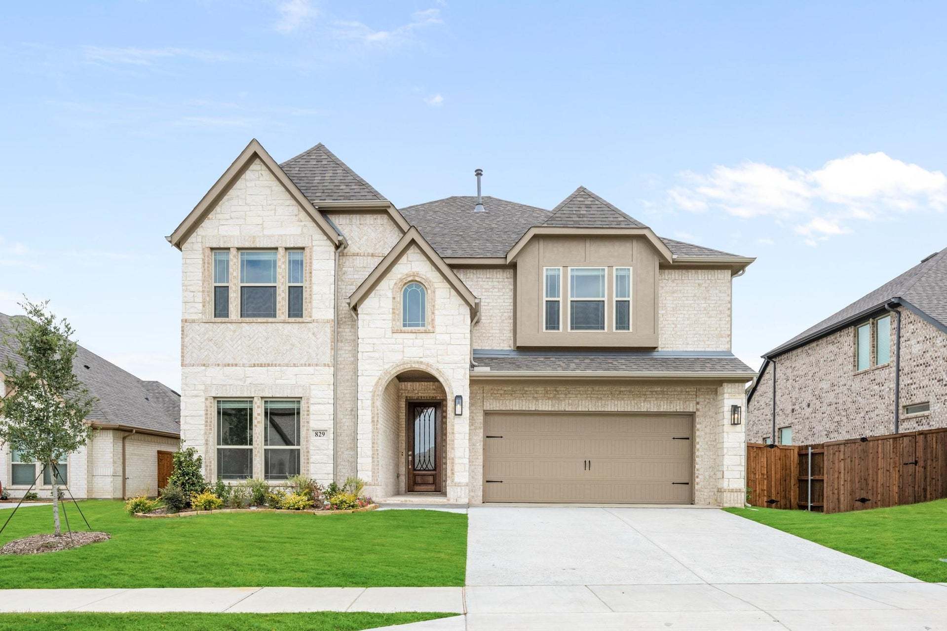 829 Blue Fescue Road