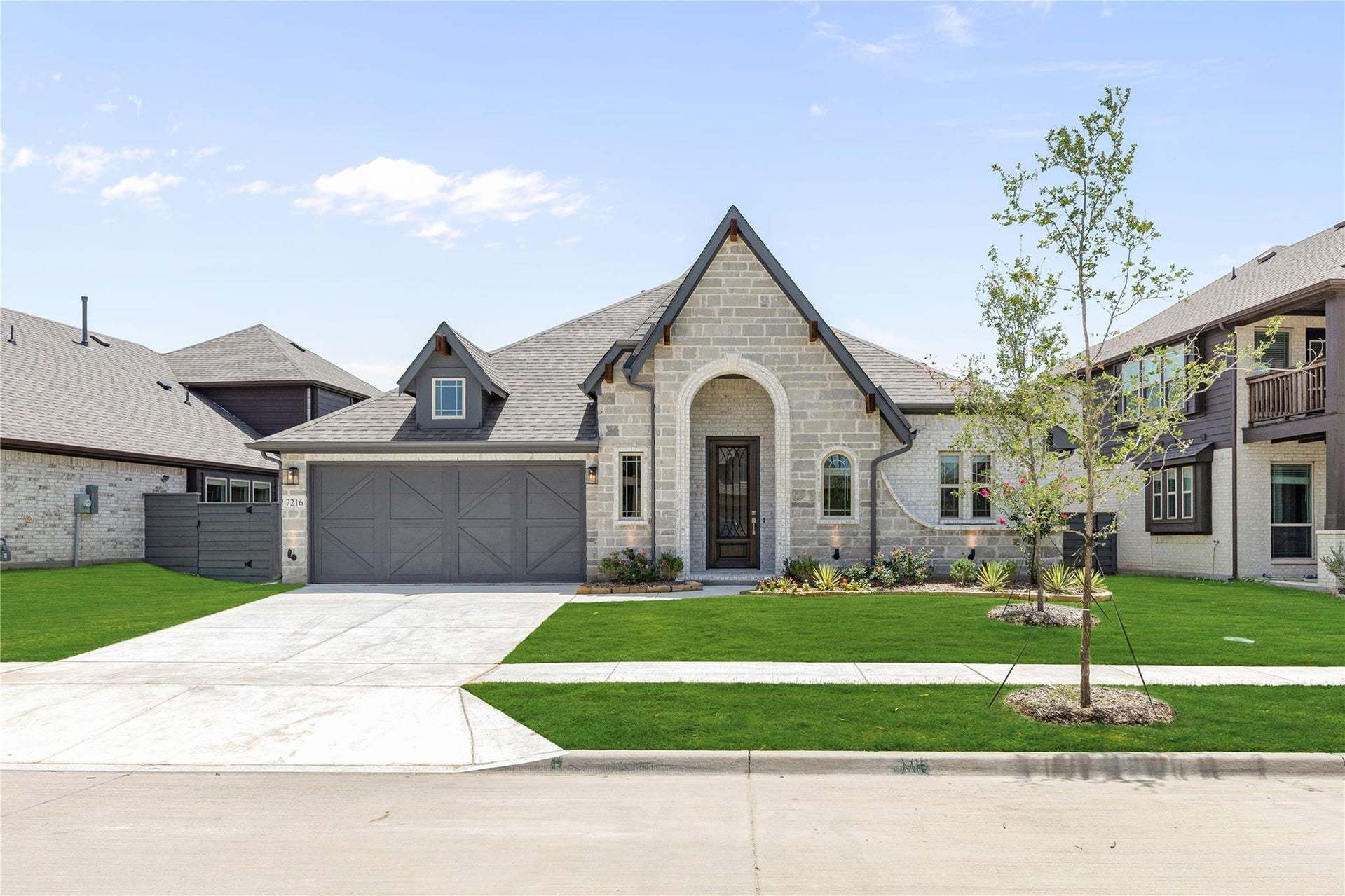 7216 Cherry Blossom Lane (Hawthorne)