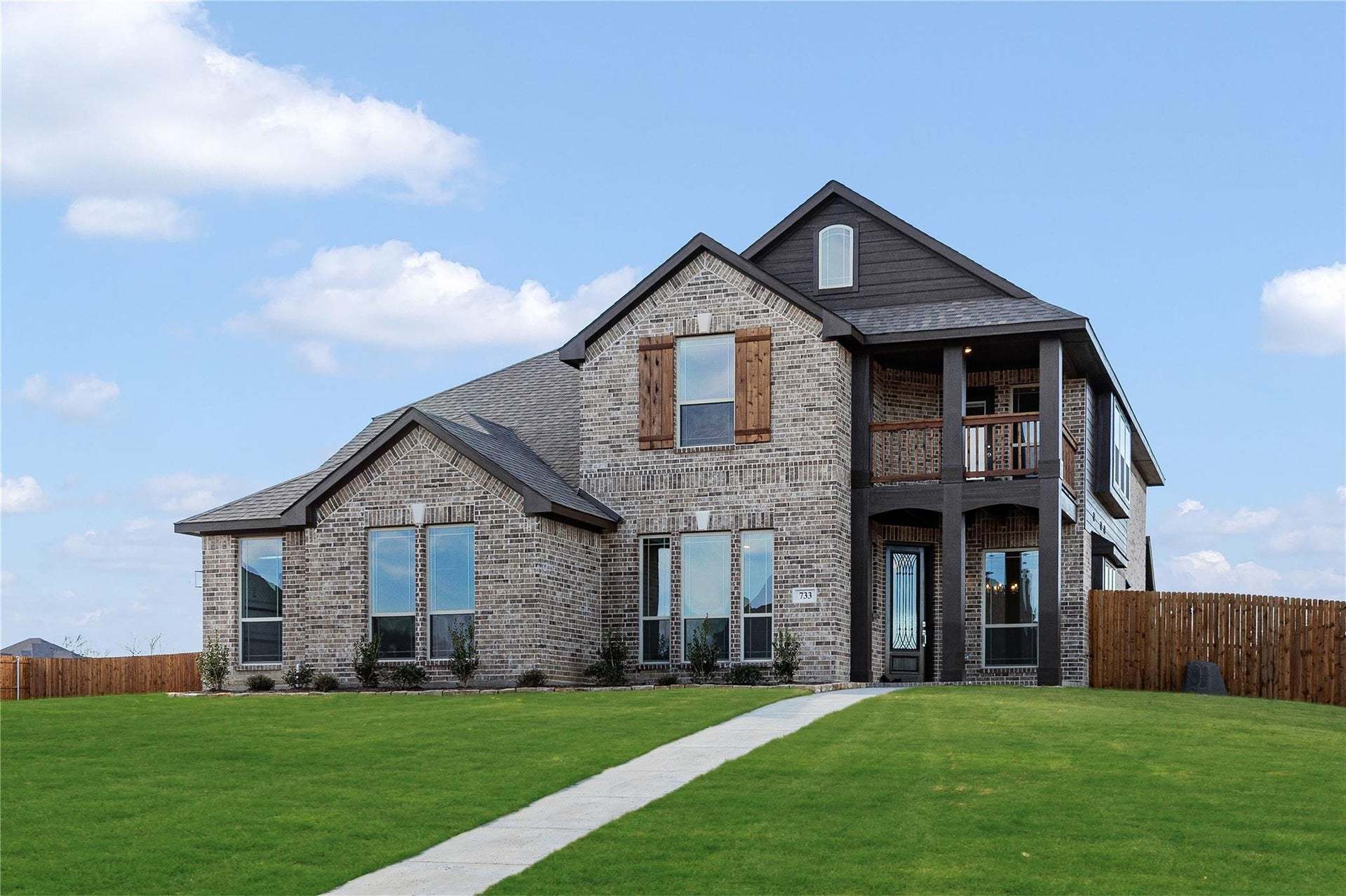 Magnolia II Side Entry - Crystal Lake Estates: Red Oak, Texas - Bloomfield Homes