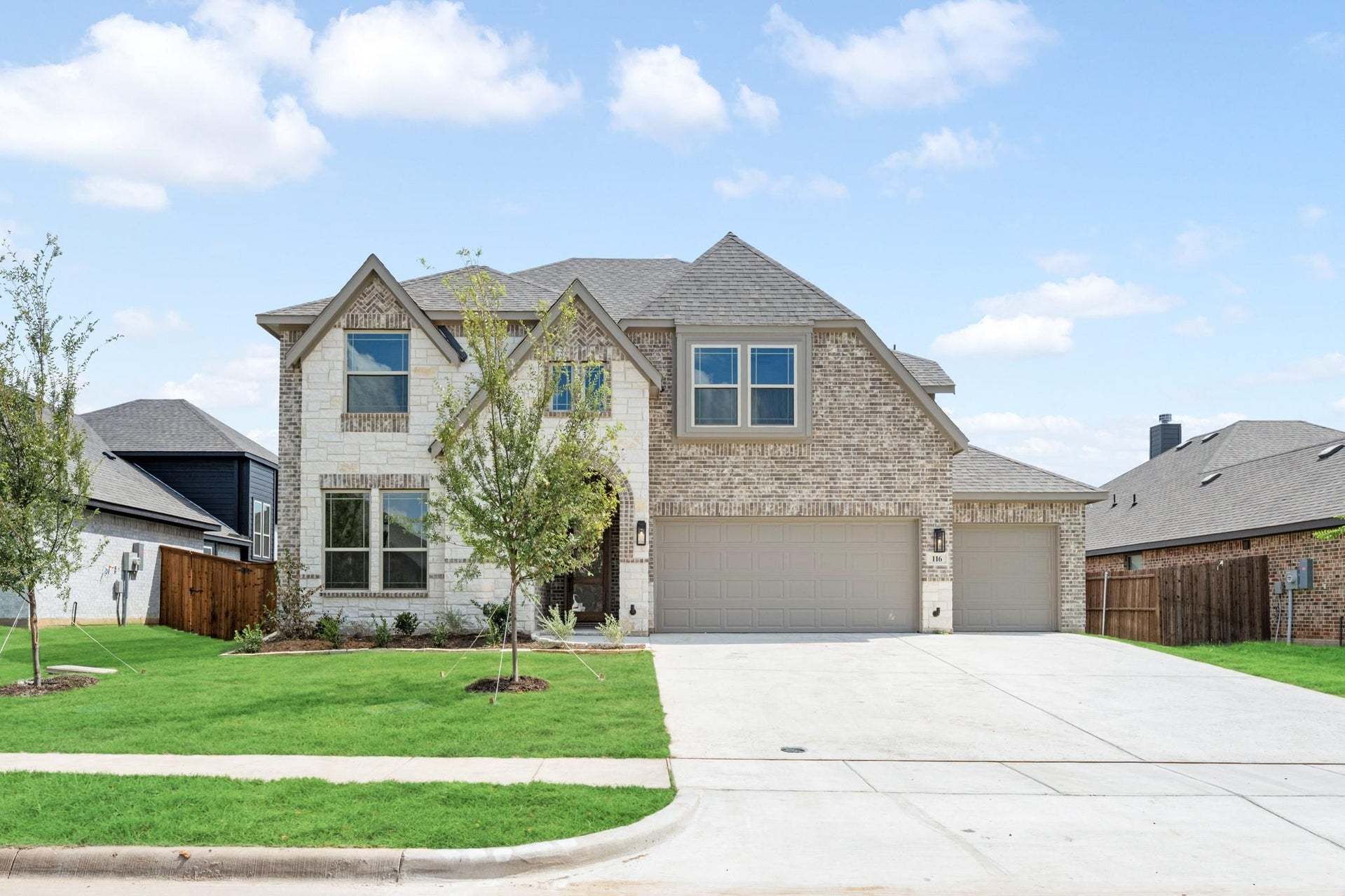 Violet IV - Mockingbird Hills: Joshua, Texas - Bloomfield Homes
