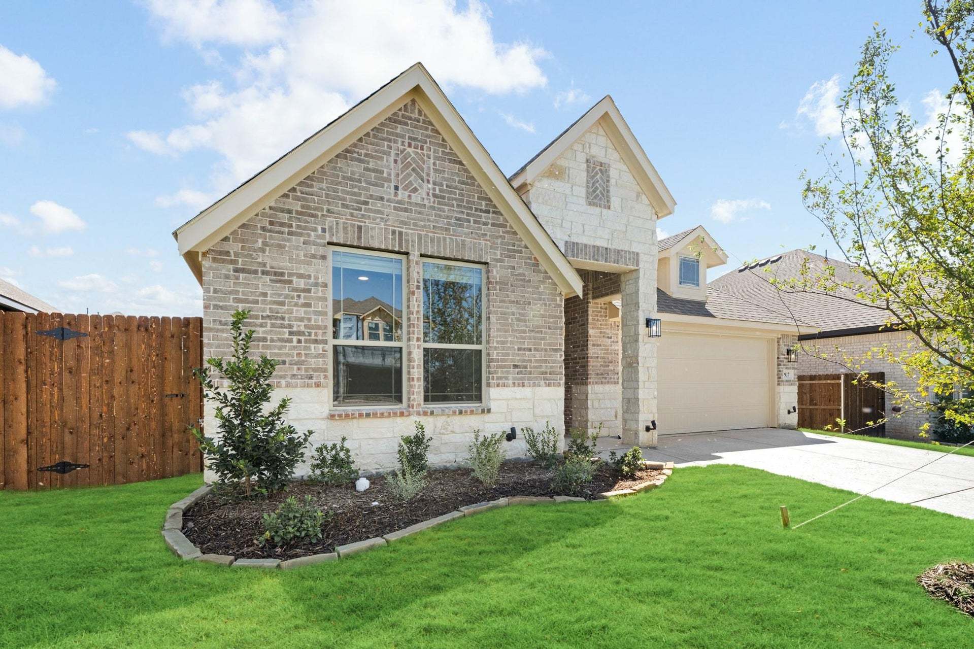 Jasmine - Star Ranch: Godley, Texas - Bloomfield Homes