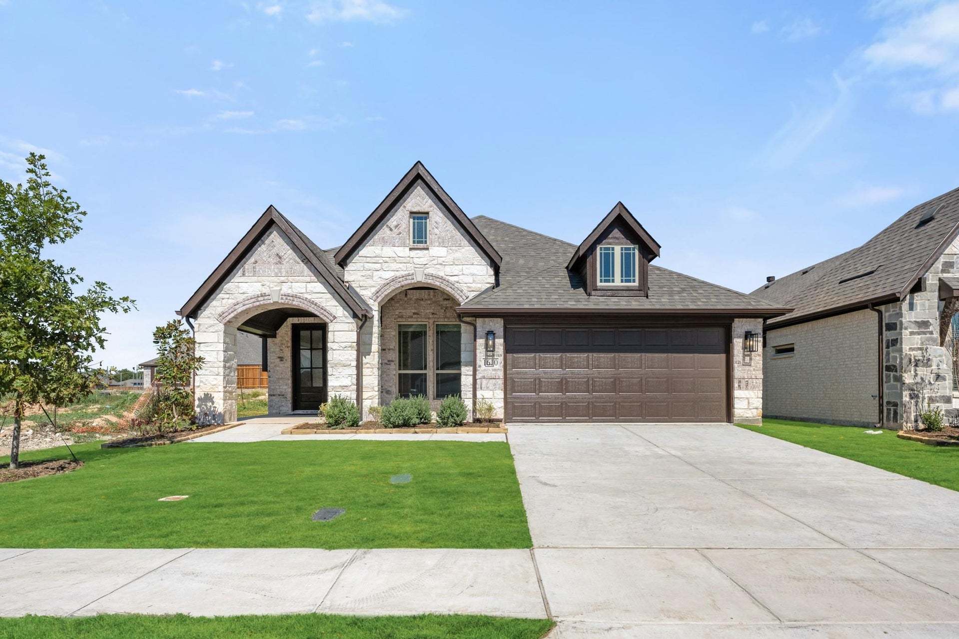 1610 Olivia Drive (Dogwood) Imagen