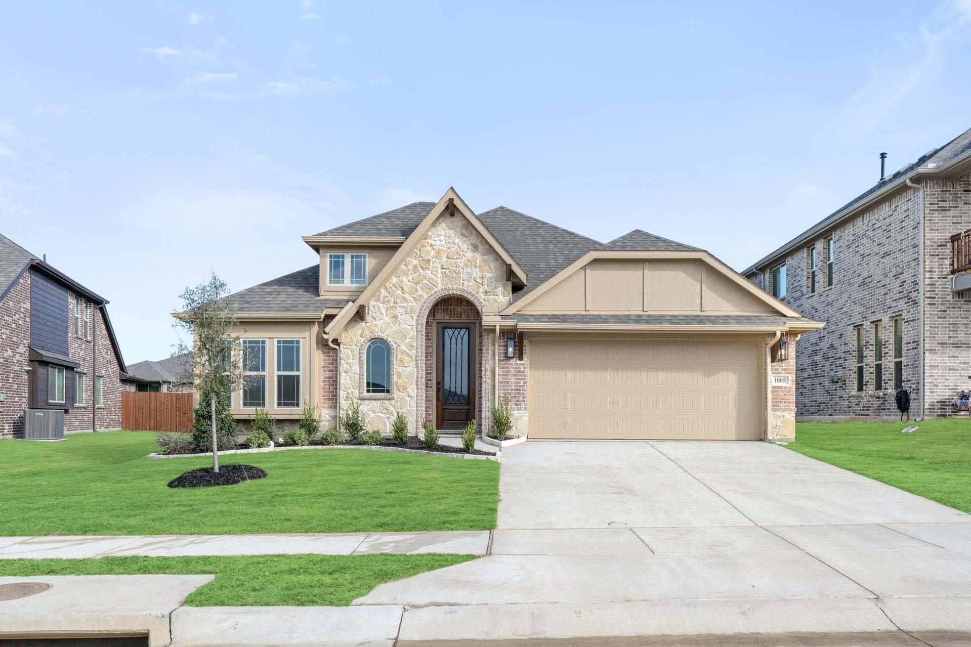 Cypress II - Eagle Glen: Alvarado, Texas - Bloomfield Homes