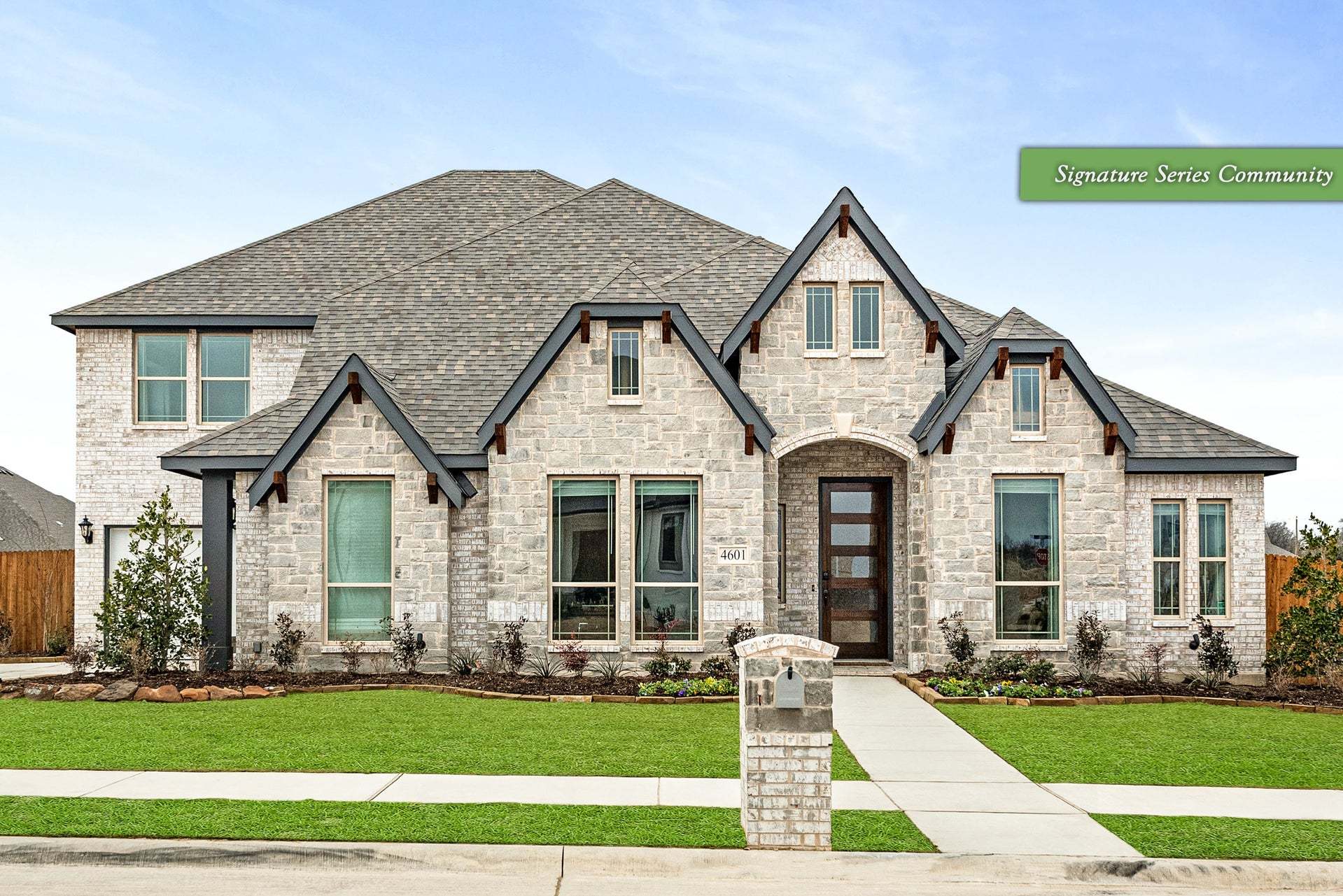 Ridgepoint in Midlothian, TX New Homes by Bloomfield Homes