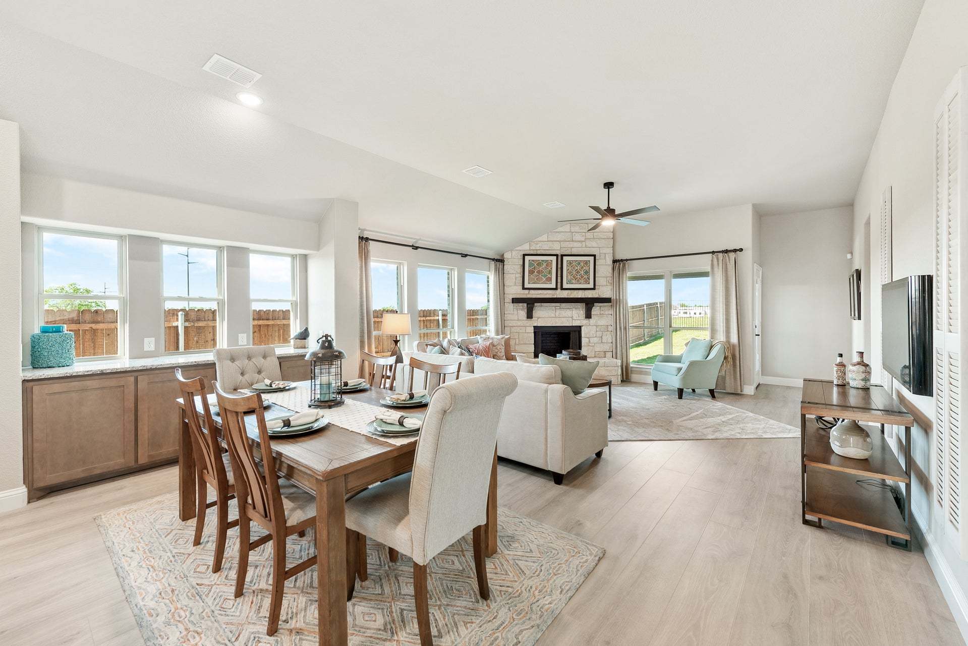 Breakfast Nook