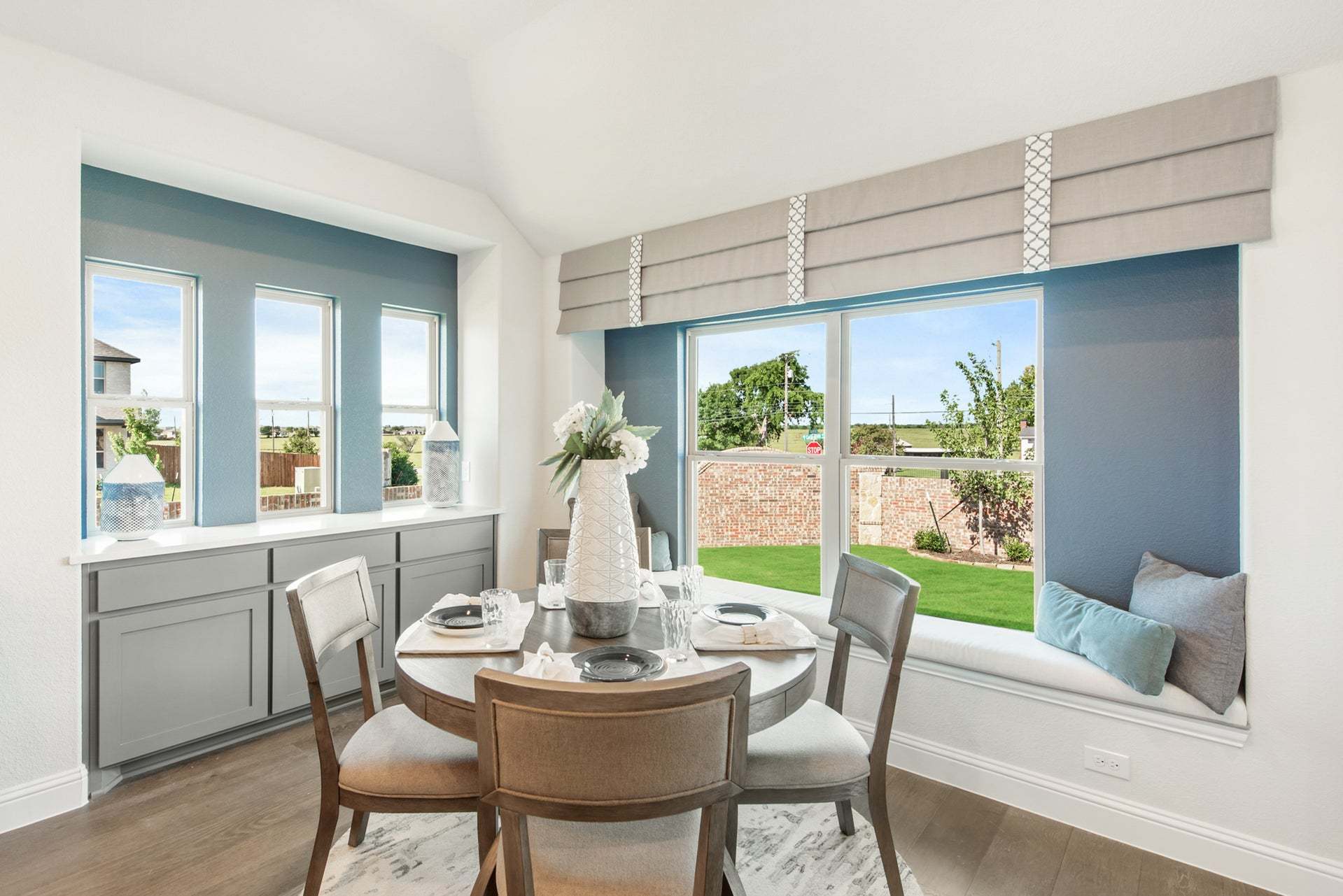 Breakfast Nook