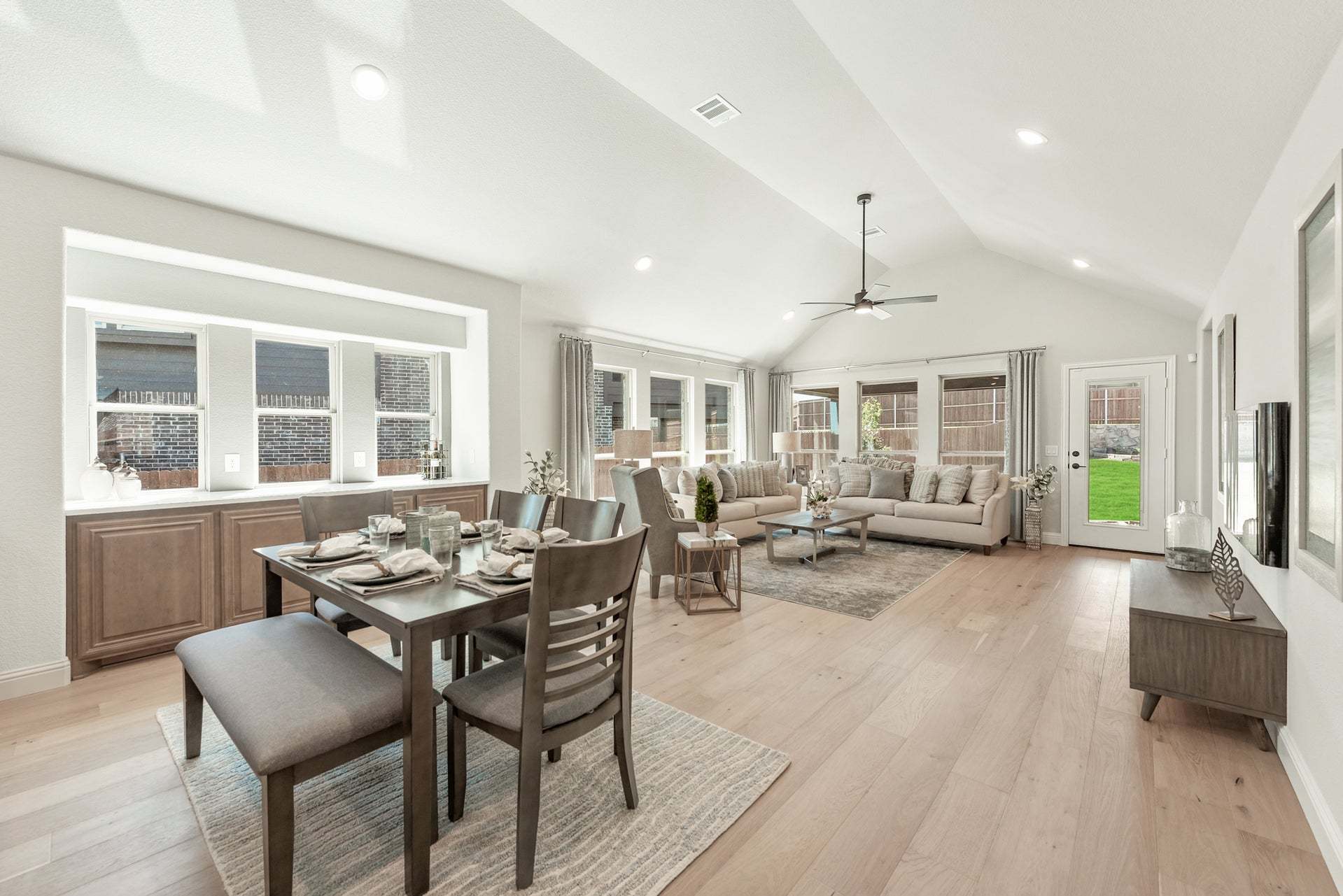 Breakfast Nook