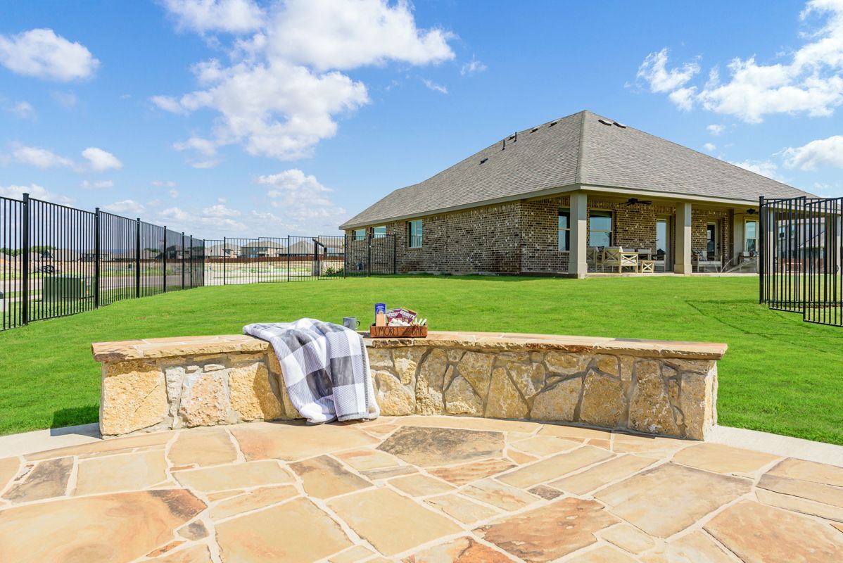 Clubhouse Outdoor Space
