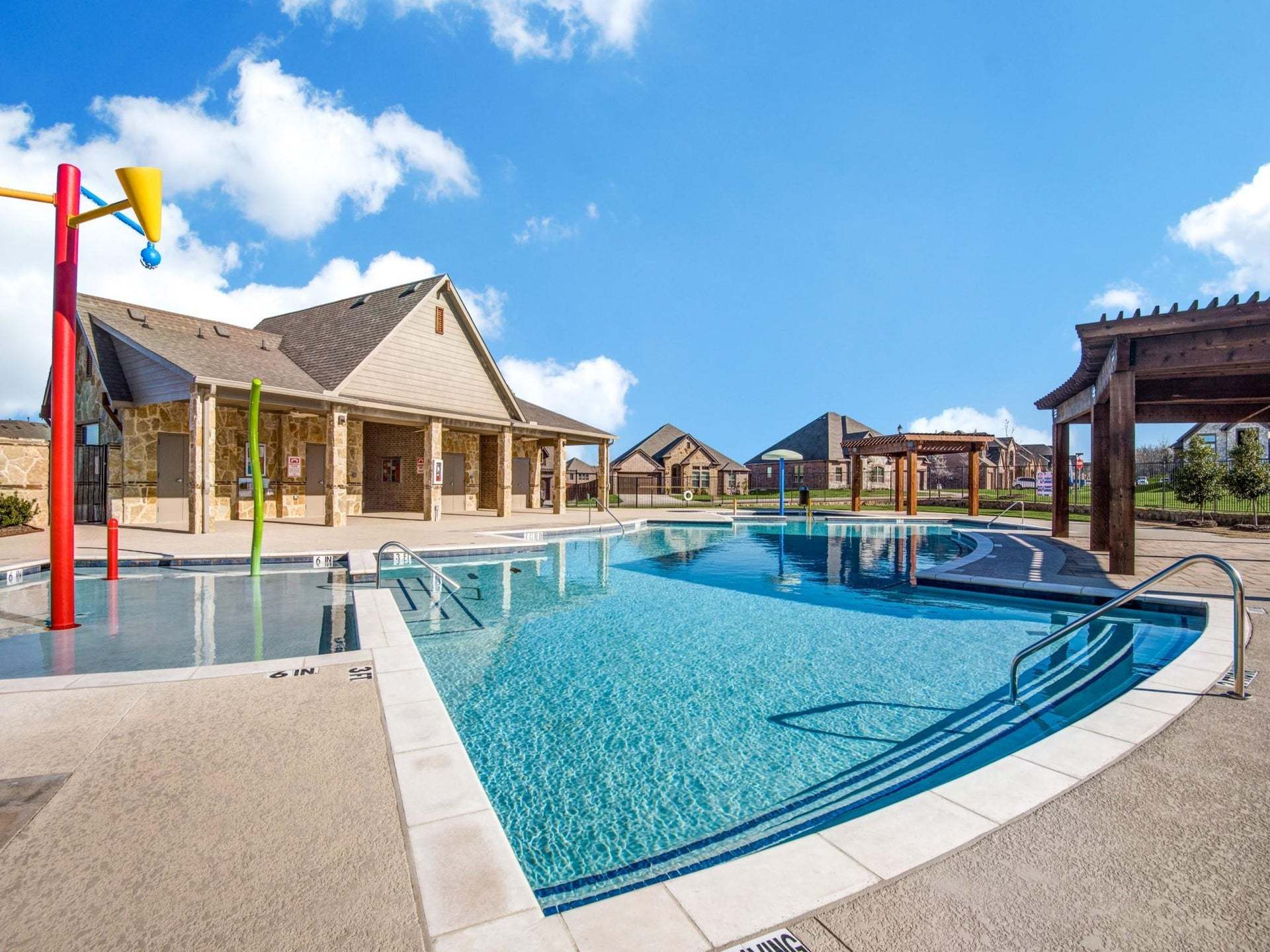 Pool & Splash Pad