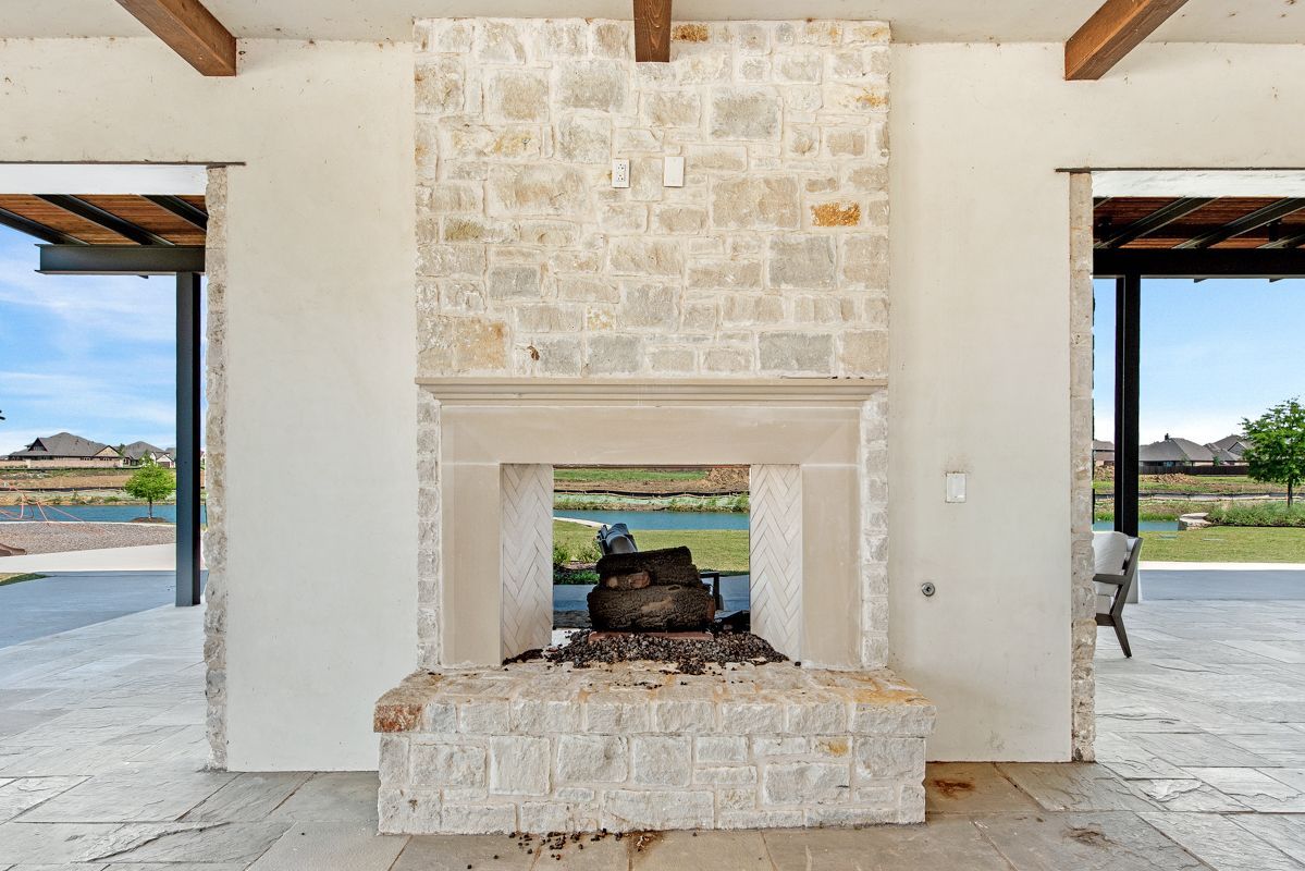 Clubhouse Firepit