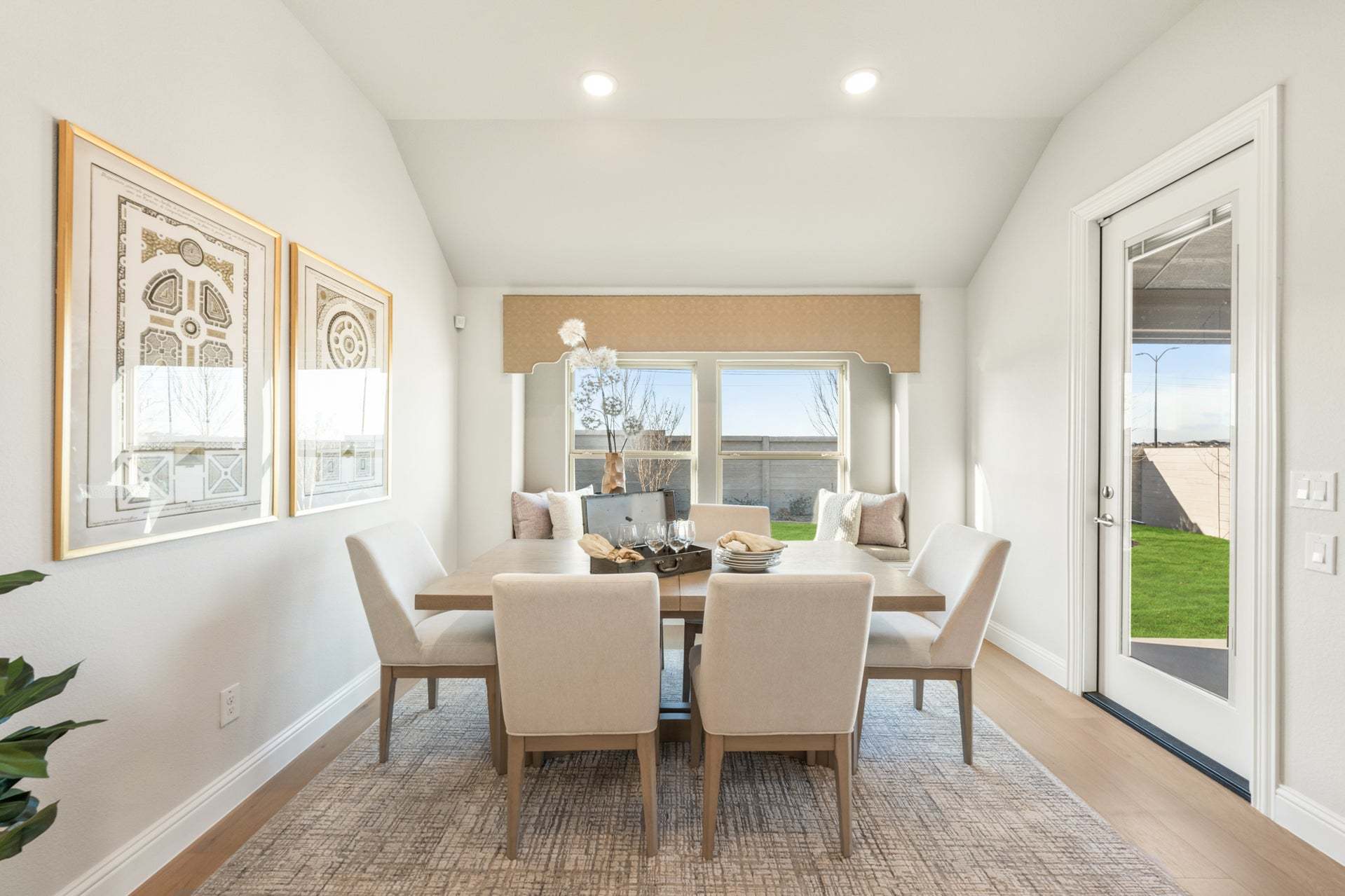 Breakfast Nook