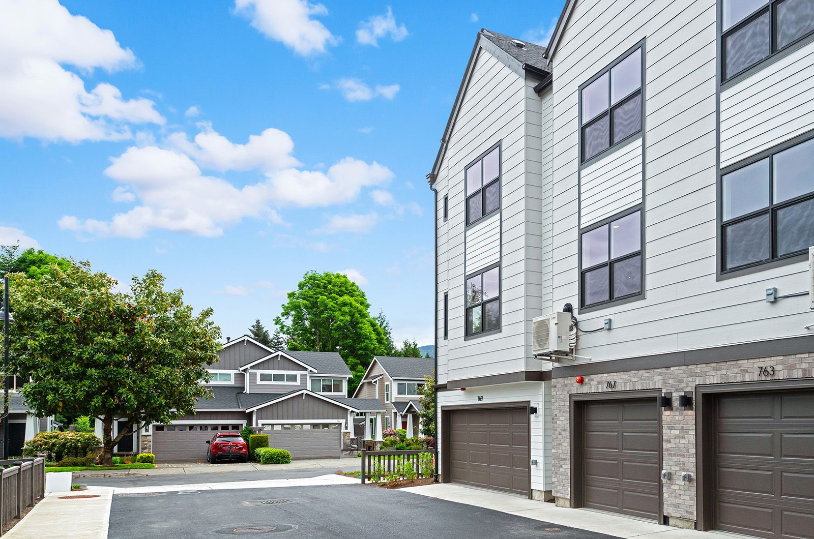 767 7th Ave NW (767 7th Ave NW) Image