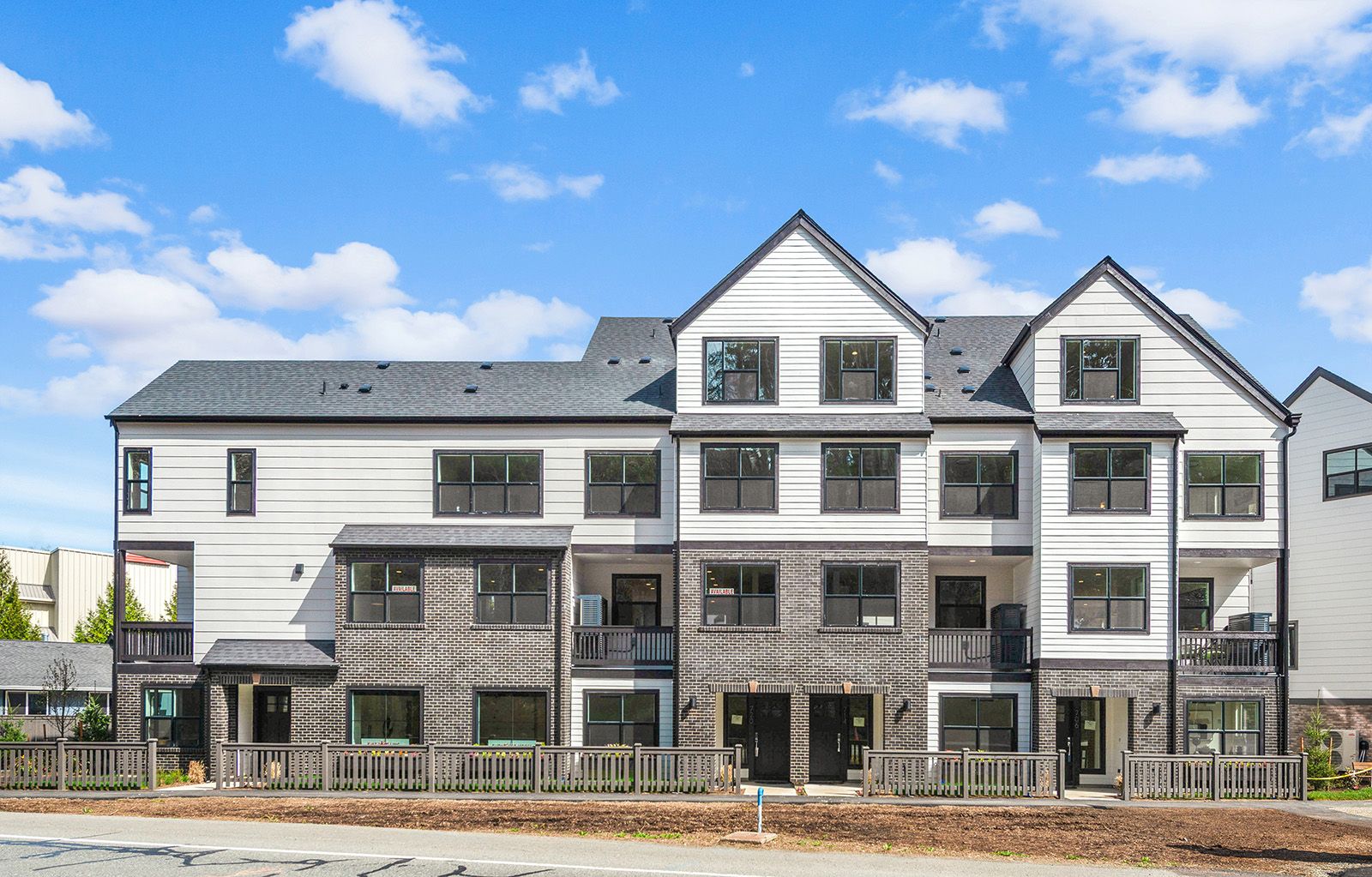 Alpine - Towns on 7th: Issaquah, Washington - Blue Fern Homes