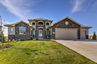 casa en Bluestone Custom Builders por Bluestone Custom Builders