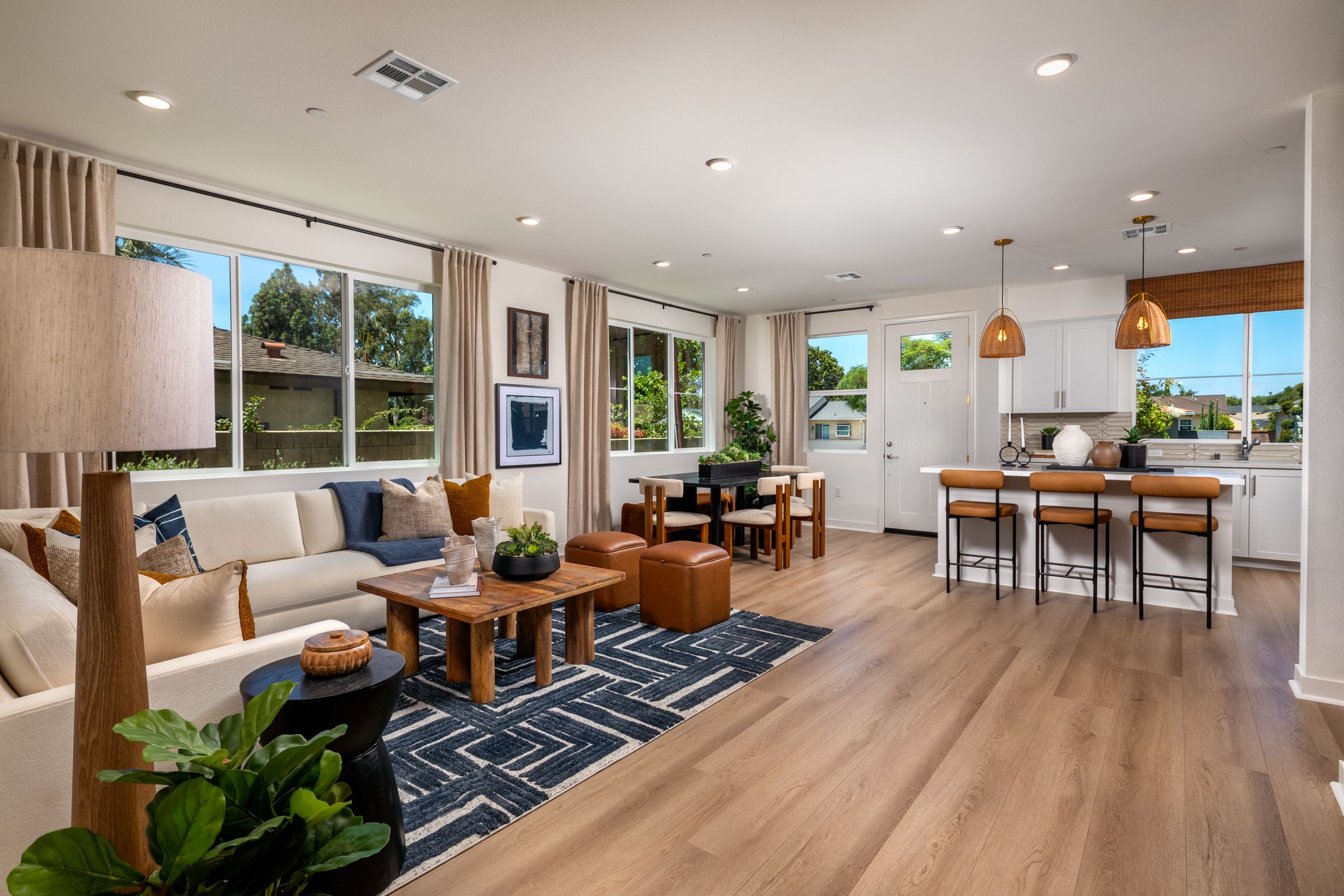 Citrus Row - La Habra, CA