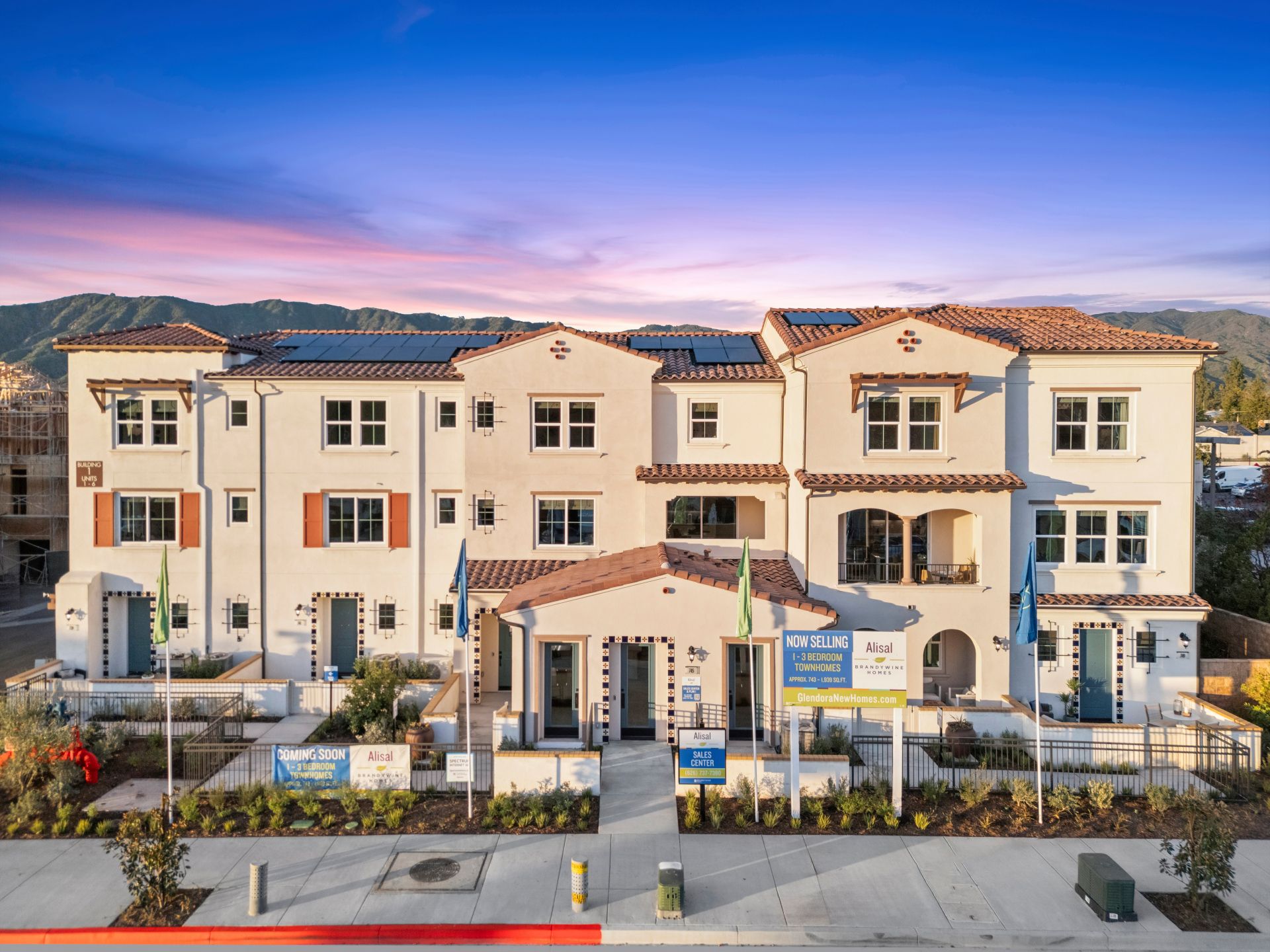 723745 E Route 66. Glendora, CA 91740