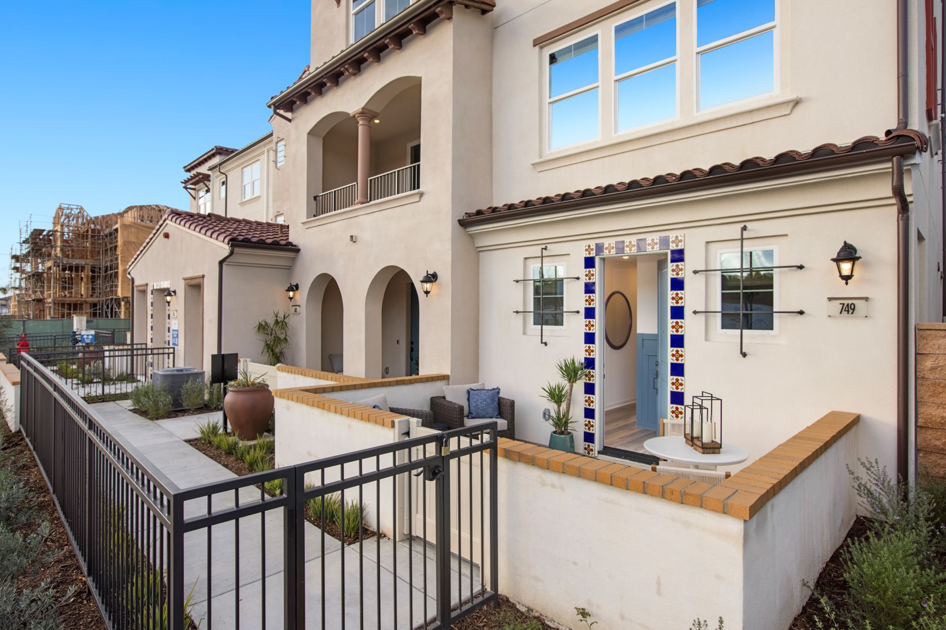 723745 E Route 66. Glendora, CA 91740