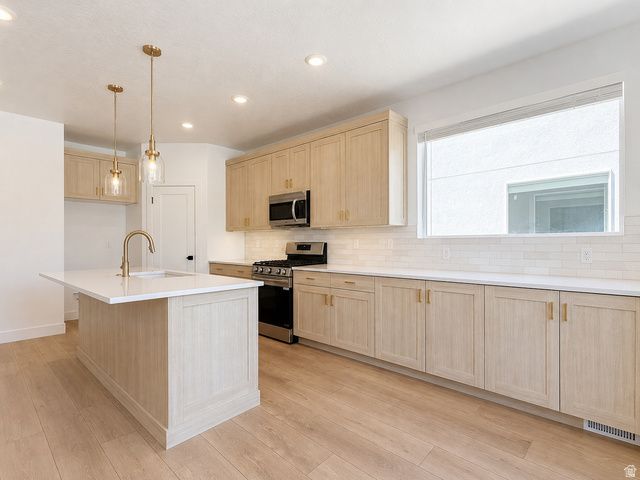 casa en Brighton Homes - Midvale por Brighton Homes - UT