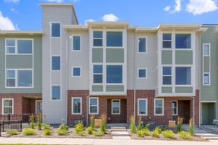 Skyview - Antora - Dillon Pointe - Skyview: Broomfield, Colorado - Brightland Homes