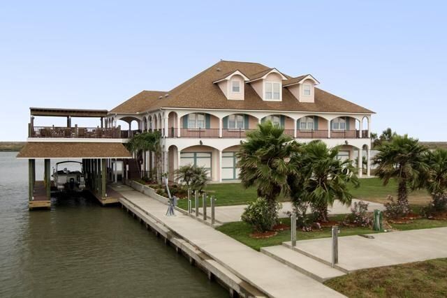 casa en Brint Construction por Brint Construction