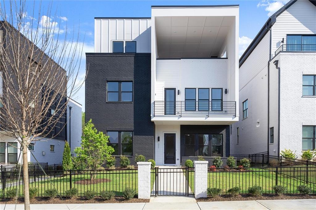 Emery Contemporary - The Gathering Alpharetta: Alpharetta, Georgia - Brock Built