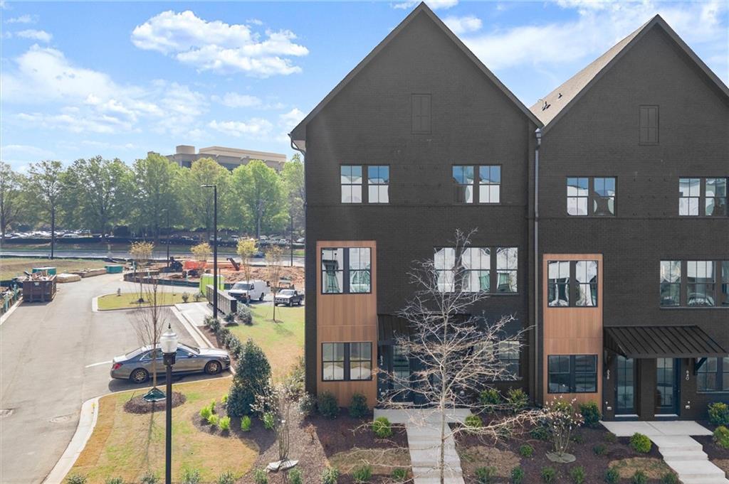 Anniston - The Gathering Alpharetta: Alpharetta, Georgia - Brock Built