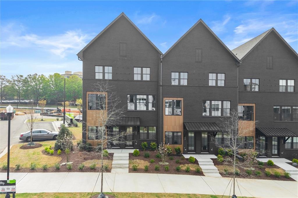 Anniston - The Gathering Alpharetta: Alpharetta, Georgia - Brock Built